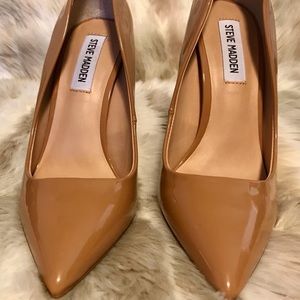 Steve Madden Daisie Stiletto Pump size 6.5.